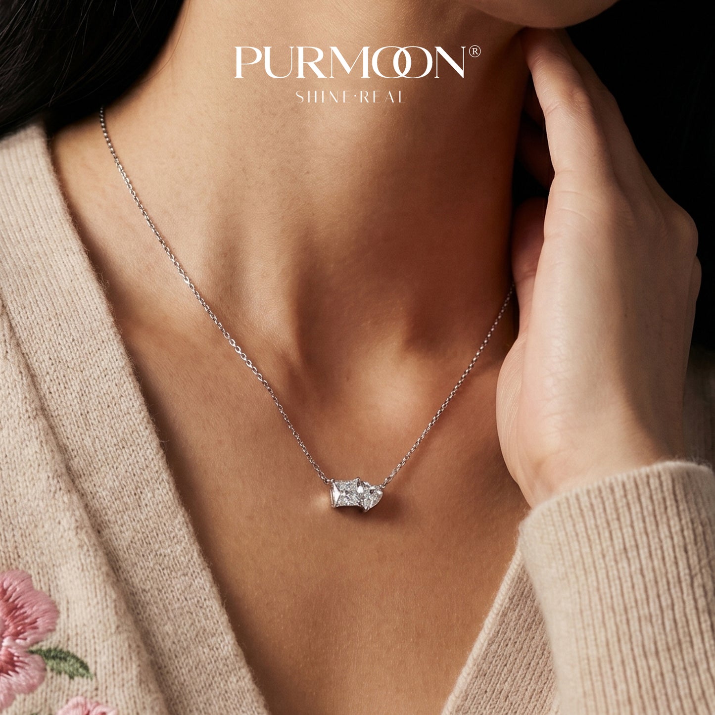 Amour Spark Necklace